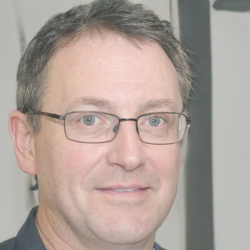 Портрет експерта Олександра Ковальчука